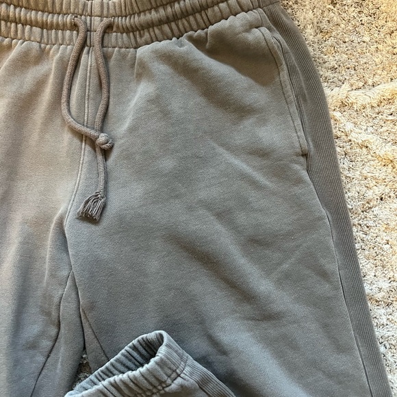 TNA Sweatpants - Picture 3 of 4